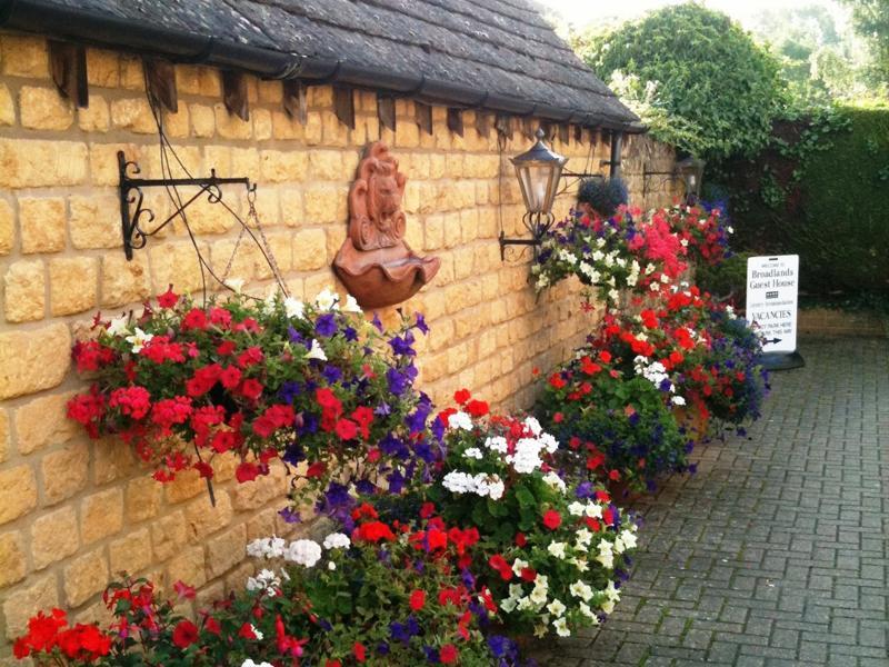 Broadlands Hotel Bourton-on-the-Water Exterior foto